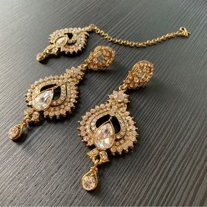 Jeweled earrings and matching headpiece